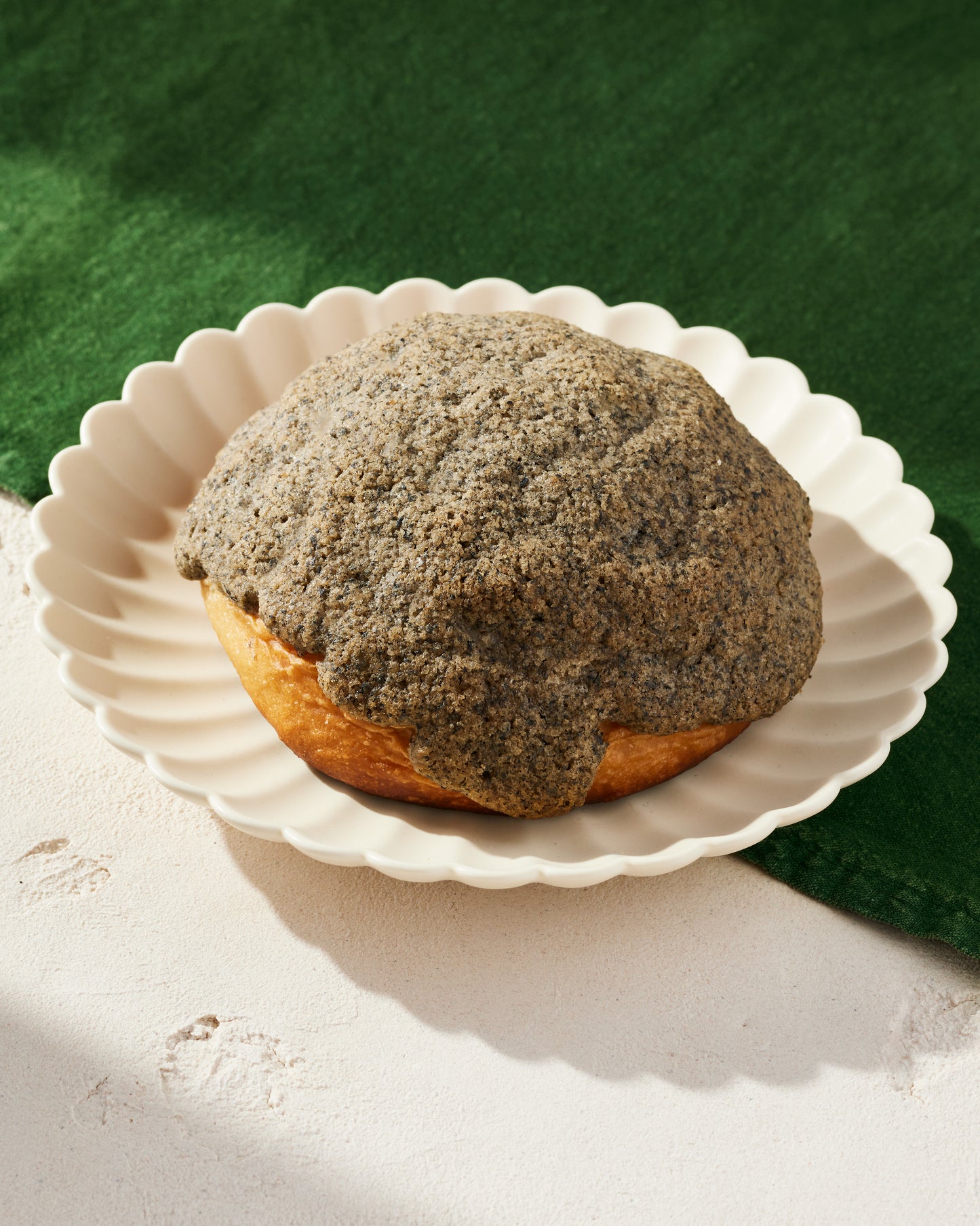 Black Sesame Bun